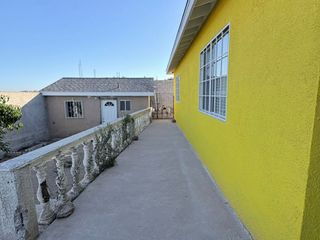 casa en 638 m2 Terreno  Ampliación plan Libertador Rosarito BC.