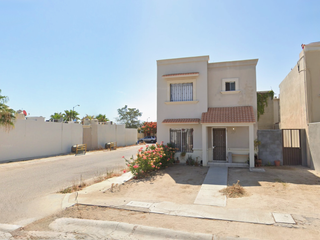 BONITA CASA EN VENTA EN VILLAS DEL ENCANTO LA PAZ.B.C
