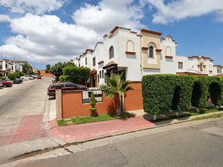 GRAN CASA EN PRIVADA TIJUANA CALIFORNIA