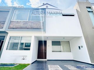 Casa en Renta Solares Zona Real Zapopan