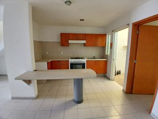 RENTA CASA, COL LA PALMITA,GUADALAJARA | coto privado INT 75