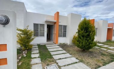 CASA EN VENTA EN FRACCIONAMIENTO LOS HIGOS, QUERETARO