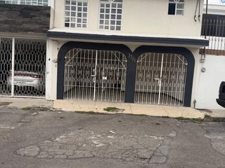 CASA EN RENTA $15,000 EN VALLE DORADO, ZONA 15 DE MAYO, PLAZA SAN PEDRO, GALERIAS SERDAN.