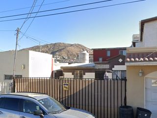 Casa en Venta en Villa Bonita, Ensenada, Baja California. CLL