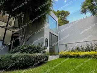 CASA EN RENTA EN BOSQUES DE LAS LOMAS