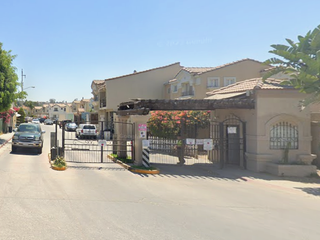 BONITA CASA EN VENTA EN TIJUANA, BAJA CALIFORNIA