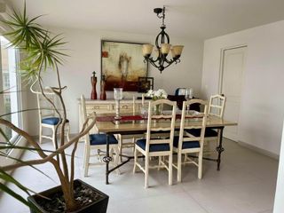 EXCELENTE CASA EN PRIVADA, OLIVAR DE LOS PADRES