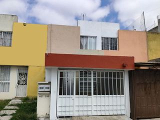 Vendo casa equipada en Refugio Magisterial Puebla