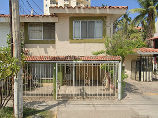 EXCELENTE OPORTUNIDAD HERMOSA CASA EN MAZATLAN