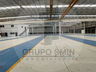 NAVE INDUSTRIAL EN RENTA DE 4800 M2 EN PARQUE INDUSTRIAL EL MARQUES QUERETARO