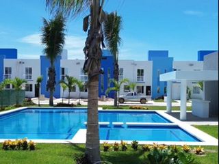 Moderna Casa 2 recamaras en venta, fraccionamiento Punta Mar en Acapulco Diamante