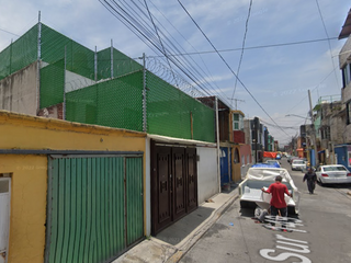 Casa en Ramos Millán, Iztacalco CDMX., ¡Compra directa con el Banco, no se aceptan créditos!