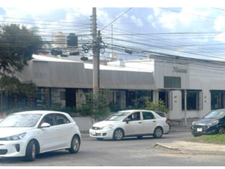 SE VENDE INMUEBLE COMERCIAL