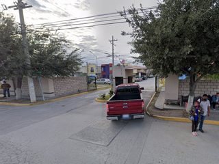 Casa en venta en Col. Hacienda las fuentes, Reynosa, Tamaulipas., ¡Compra directamente con los Bancos!