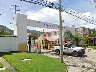 Casa en Col. Llano largo, Acapulco de Juárez, Guerrero., ¡Compra directa con el Banco, no se aceptan créditos!