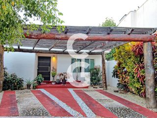 Casa en Venta en Cancún en Lagos del Sol en Cancún con 3 Recámaras