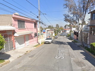 ¡¡Vive en inigualable y amplia Casa en remate en Col. San Francisco Coacalco, Estado de México!!