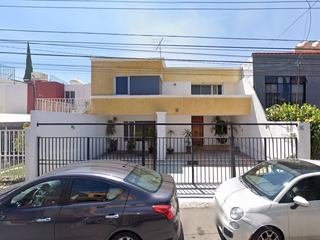 Increíble Casa en San Javier, Querétaro. Inversión de Remate Bancario.