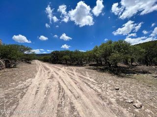VENTA - Rancho de 9500 hectareas entre Queretaro y Guanajuato