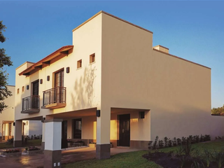 CASA EN VENTA AL SUR DE AGUASCALIENTES MODELO GINEBRA