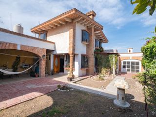 Casa en Venta, Col. Adolfo López Mateos. Tequisquiapan.