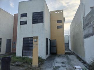 Bonita Casa Col Terranova, Juarez