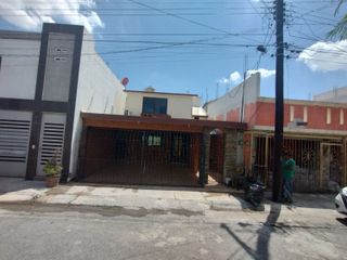 Casa en venta en San Nicólas Sendero y Rep Méxicana, Las Alamedas