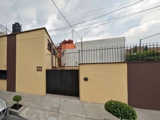 Estupenda Casa en Portales Norte, Benito Juarez, en Remate