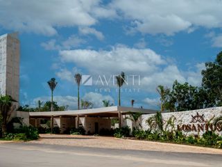 Terreno en Venta, Losantos Huayacan, Cancún Quintana Roo.