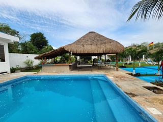 Venta de Finca en Cancún 2,608m2 en Funcionamiento para Eventos