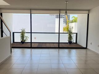 JURIQUILLA SANTA FE -EL ENCANTO $13,000.00  2 REC 2 PLANTAS SOLO TRATO DIRECTO 442148---- SIN MASCOTAS