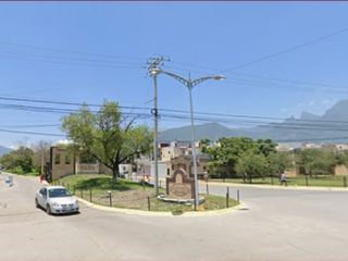 AZ82595 (apra) Casa en REMATE en Juarez