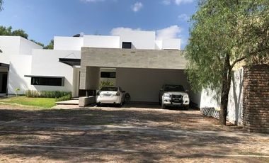CASA EN VENTA EN TROJES DEL SOL AGUASCALIENTES