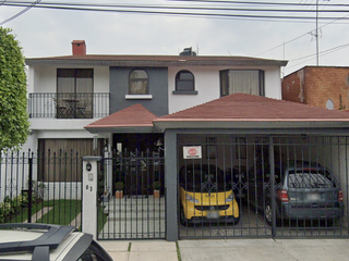 Casa en Las Arboledas, Ciudad López Mateos, Estado de México, México