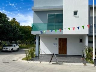 Casa nueva venta, en Fraccionamiento La Rua