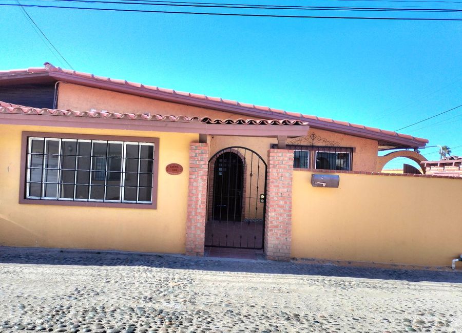 Venta Casa San Antonio del Mar / Live Safe!