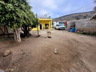 Terreno con 2 propiedades en VENTA en Playas de Tijuana