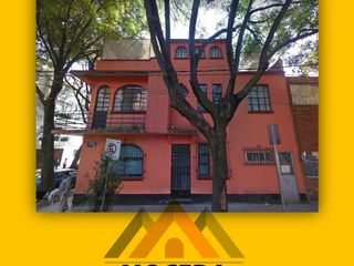 Casa En San Miguel Chapultepec En Reamte Bancario A Unos Pasos De Los Pinos!!!