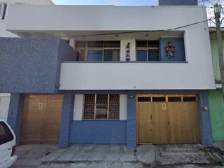 Se vende excelete casa Nueva Galicia, Centro, Tepic, Nayarit, México