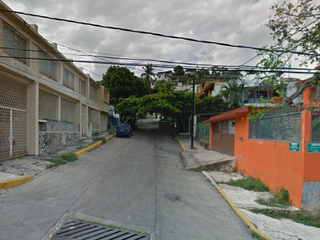 Casa en Nuevo Costa Azul, Acapulco Guerrero., ¡Compra directa con el Banco, no se aceptan créditos!