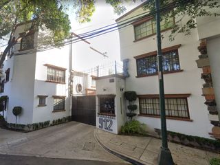 Venta de Remate en Hermosa y Amplia Casa excelente zona Col. Del Valle, Benito Juárez.