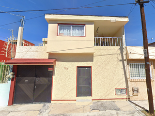 RM Casa en venta, Barrio de San Bernardino, Constituyentes Poniente, Toluca de Lerdo