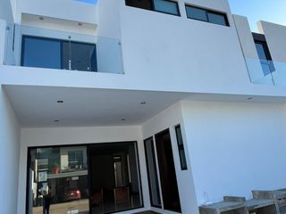 Casa en venta en Fracc. Altabrisa en Mazatlán, Sinaloa