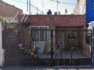 BONITA CASA UBICADA EN EL MIRADOR ,JALISCO