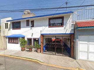 Hermosa casa en venta muy espaciosa y en excelente estado de conservación en la Colonia Del Mar  Tláhuac