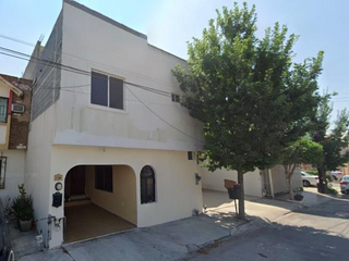 CASA EN VENTA EN ENCINOS MONTERREY