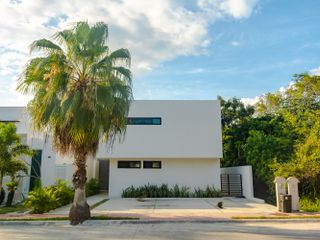 Casa en renta en Playa Magna residencial privado playa del carmen