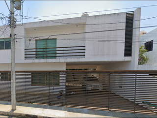 CASA EN REMATE EN MONTES DE AMÉ. MÉRIDA, YUCATÁN.