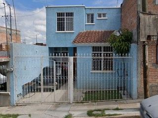 EXCELENTE OPORTUNIDAD DE ADQUIRIRI CASA EN ZONA DE ALTA PLUSVALIA