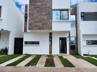 Venta casa en Vitala, Exelente ubicación, poligono sur de Cancún